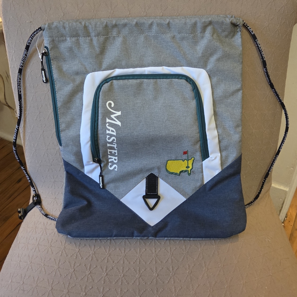 Masters NWOT Navy Grey Cinch Bag